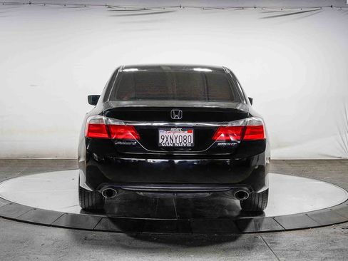 Used 2013 Honda Accord Sport image 3