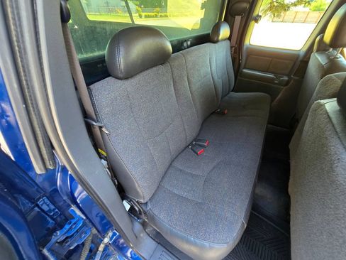 Used 2004 Chevrolet Silverado 1500 W/T w/ Light Duty Power Package AWD/4WD image 15
