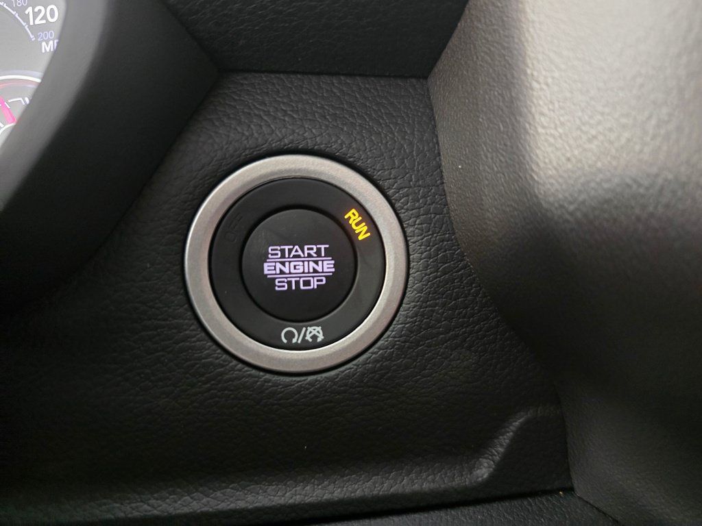 New 2026 RAM 2500 Big Horn AWD/4WD image 28