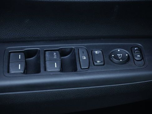 Certified 2024 Honda CR-V LX image 18