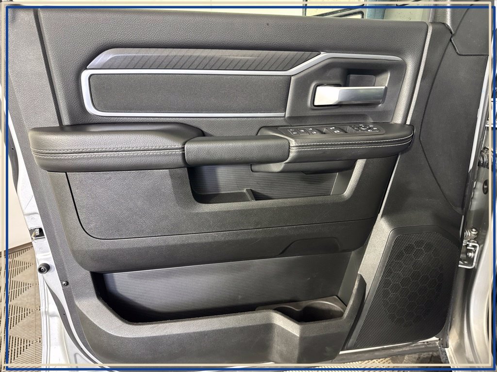 Certified 2026 RAM 2500 Big Horn AWD/4WD image 32