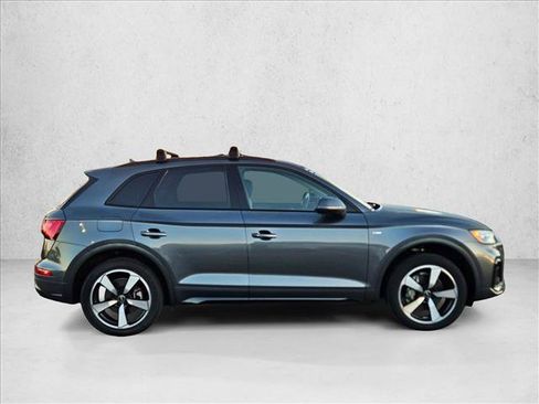Used 2022 Audi Q5 2.0T Premium Plus image 4