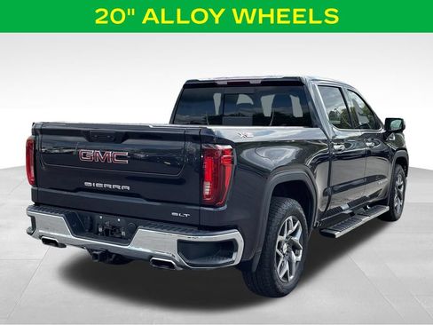 Used 2022 GMC Sierra 1500 SLT AWD/4WD image 9