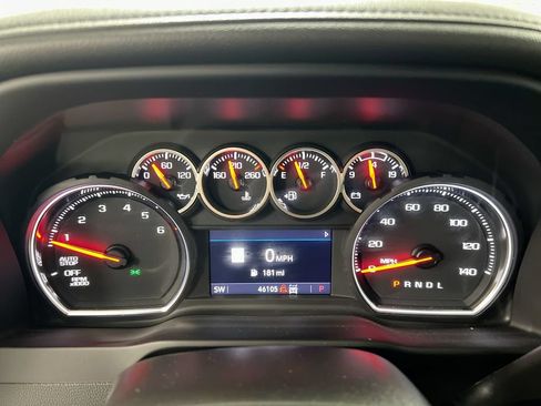 Used 2022 Chevrolet Silverado 1500 LTZ w/ LTZ Convenience Package II AWD/4WD image 11
