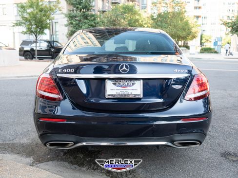 Used 2018 Mercedes-Benz E 400 4MATIC Sedan image 6