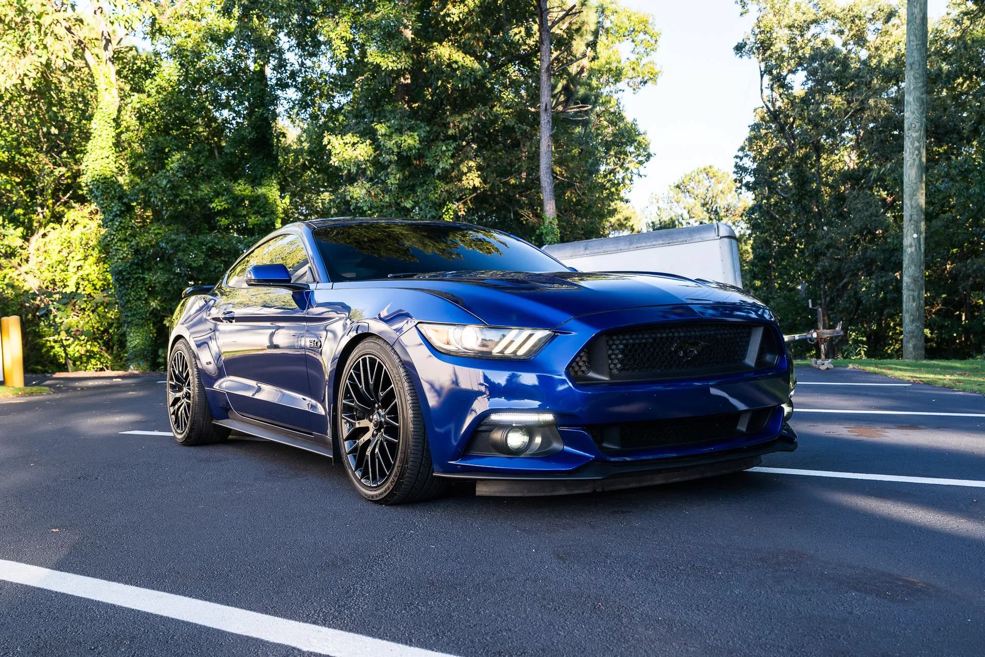 Used 2016 Ford Mustang GT Premium RWD image 13