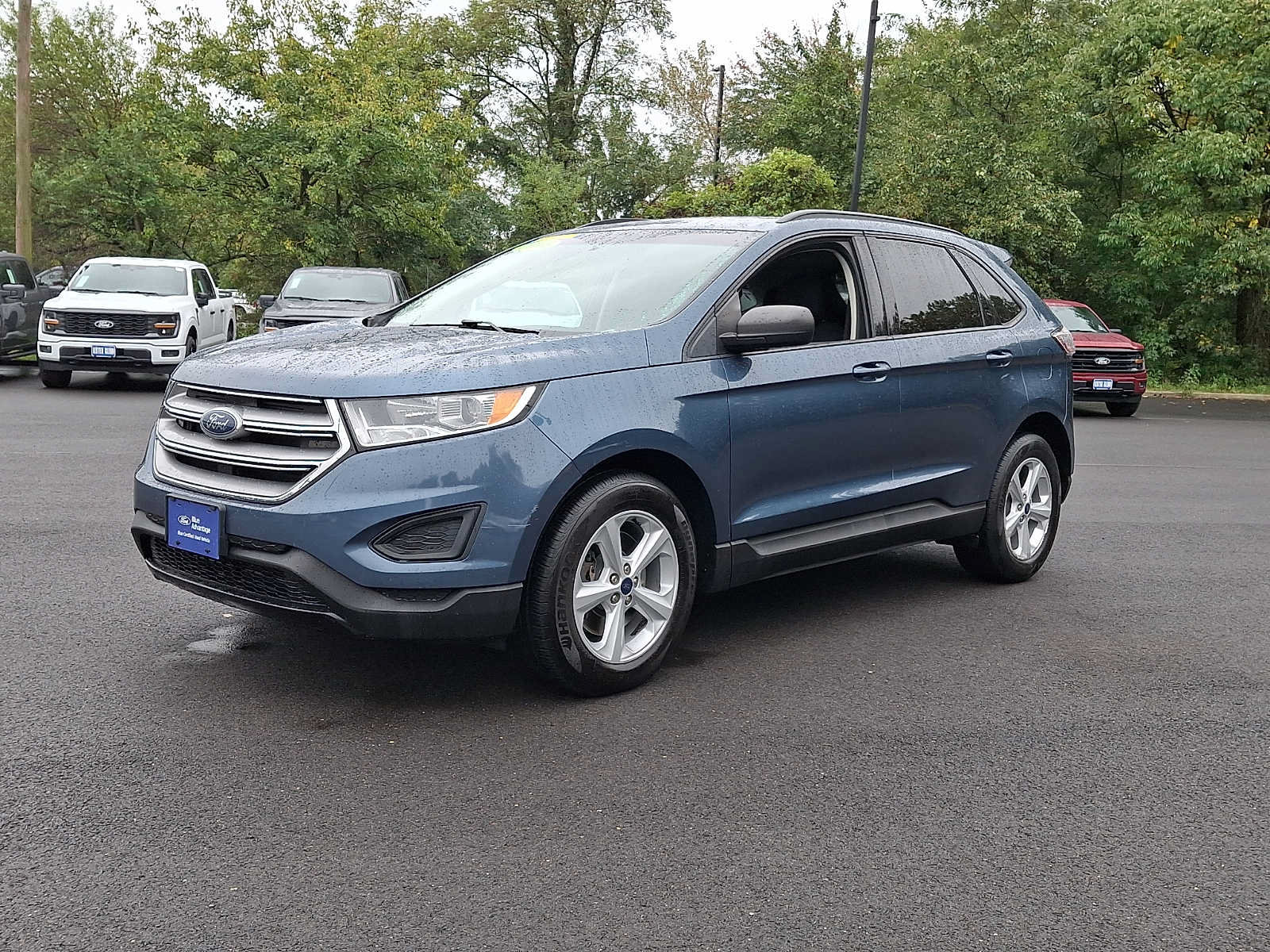 Certified 2018 Ford Edge SE AWD/4WD image 3