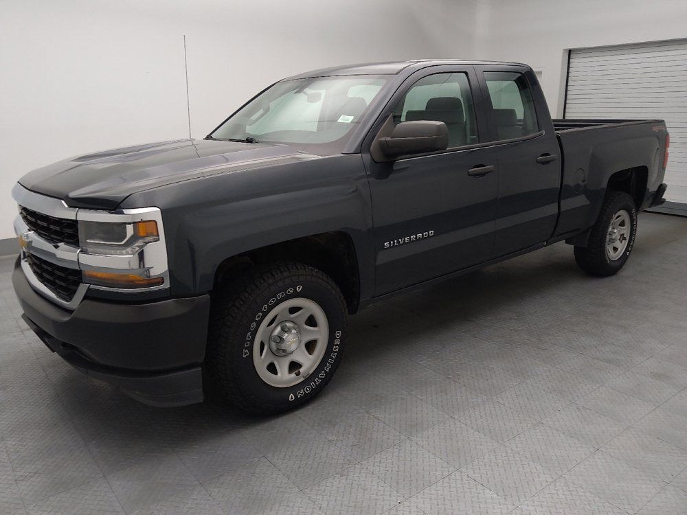 Used 2017 Chevrolet Silverado 1500 W/T AWD/4WD image 2