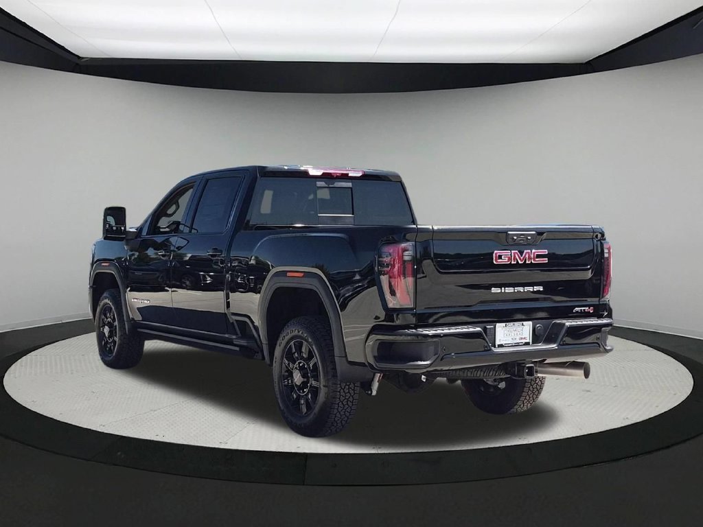 New 2026 GMC Sierra 2500 AT4 w/ AT4 Premium Plus Package AWD/4WD image 3