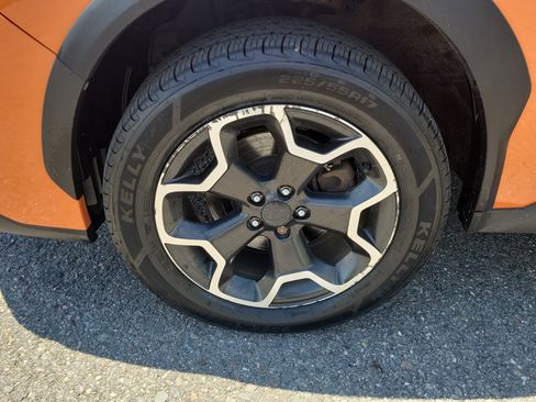 Used 2014 Subaru Crosstrek 2.0i Limited AWD/4WD image 12