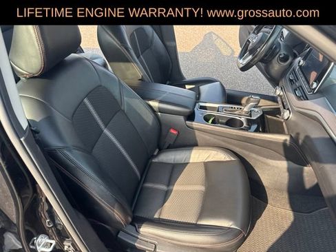 Used 2024 Nissan Altima 2.5 SR FWD image 34