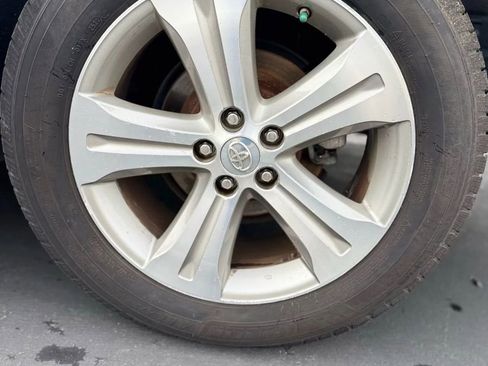 Used 2012 Toyota Highlander Limited image 27