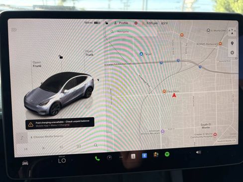 Used 2025 Tesla Model Y Long Range AWD/4WD image 15