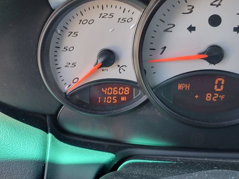 Used 2000 Porsche Boxster RWD image 14