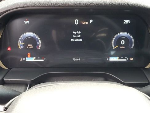 New 2025 Jeep Grand Cherokee L Altitude image 22