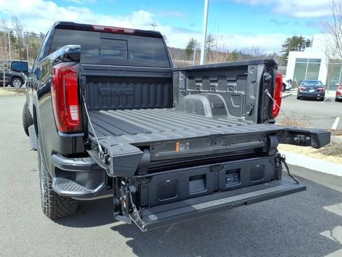 New 2026 GMC Sierra 1500 AT4X AWD/4WD image 9