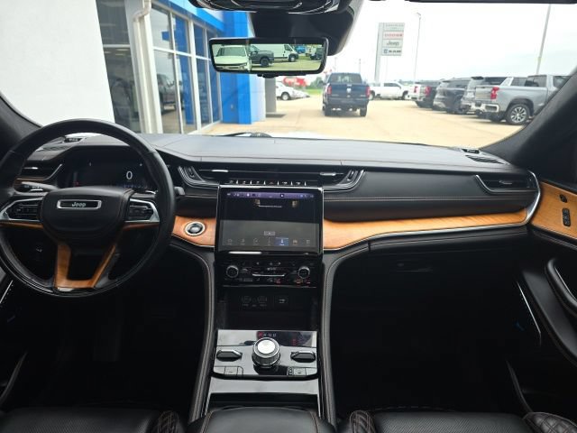 Used 2021 Jeep Grand Cherokee L Summit AWD/4WD image 9