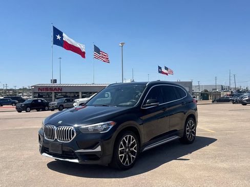 Used 2021 BMW X1 sDrive28i w/ Convenience Package FWD image 9