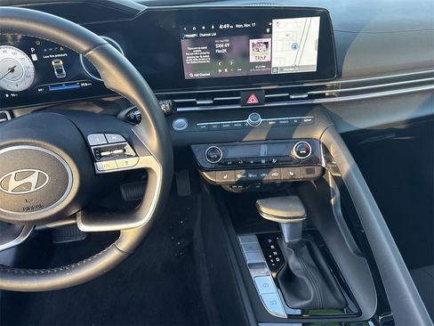 New 2025 Hyundai Elantra SEL w/ Cargo Package image 29