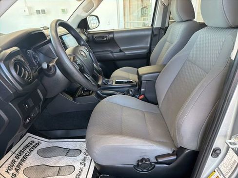 Used 2023 Toyota Tacoma SR image 17