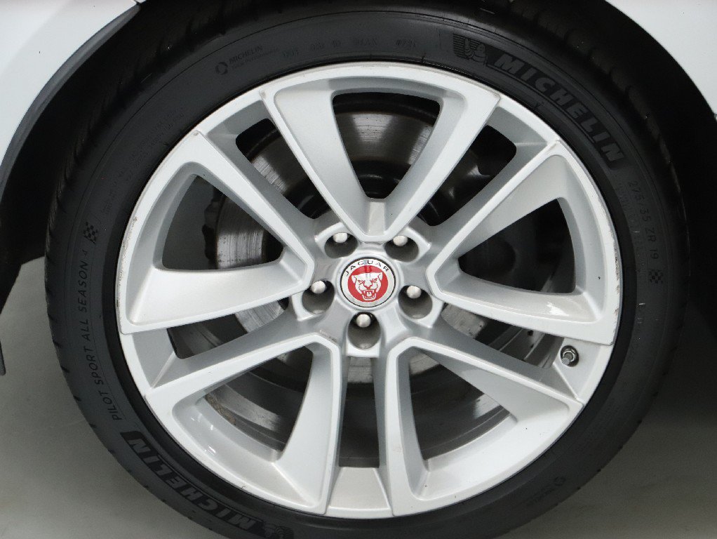 Used 2016 Jaguar F-TYPE S AWD/4WD image 36