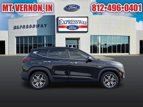 Used 2022 Kia Seltos SX w/ Sunroof Package AWD/4WD image 5