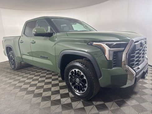 Used 2022 Toyota Tundra SR5 image 1
