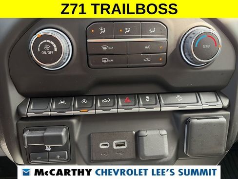 Used 2024 Chevrolet Silverado 1500 Custom Trail Boss w/ LPO, Dark Essentials Package AWD/4WD image 8