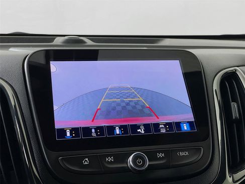 Certified 2022 Chevrolet Equinox RS w/ RS Leather Package image 18