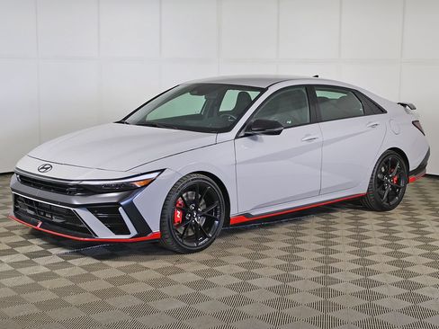 Certified 2026 Hyundai Elantra N FWD image 9