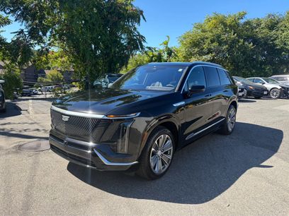 Certified 2026 Cadillac Vistiq Luxury