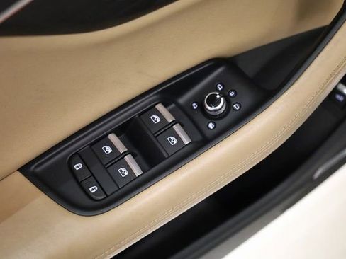 Used 2022 Audi Q7 3.0T Premium Plus w/ Premium Plus Package image 14