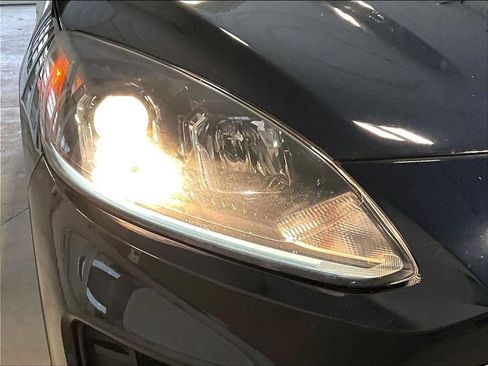 Used 2021 Ford Escape SE w/ Convenience Package image 30