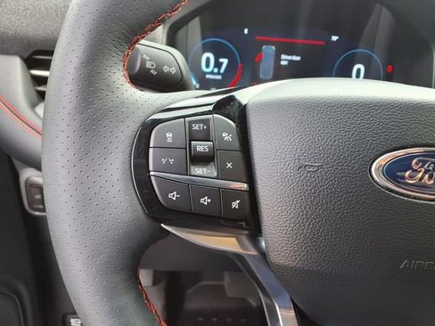Used 2026 Ford Explorer ST-Line w/ ST-Line Street Pack RWD image 22