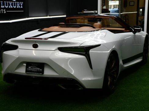 Used 2021 Lexus LC 500 Convertible w/ Touring Package RWD image 9