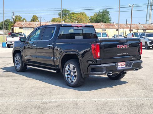 New 2026 GMC Sierra 1500 Denali w/ Denali Reserve Package image 3