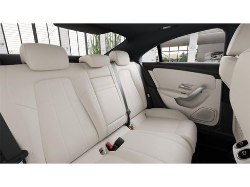 Certified 2025 Mercedes-Benz CLA 250 4MATIC image 5