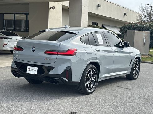 Used 2024 BMW X4 M40i w/ Premium Package image 7