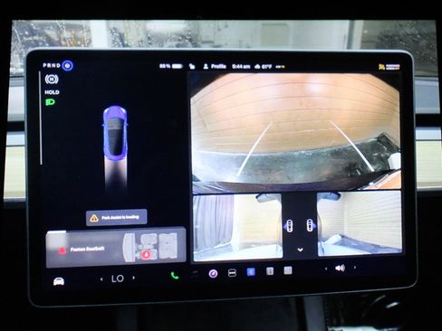 Used 2023 Tesla Model 3 Standard Range image 15