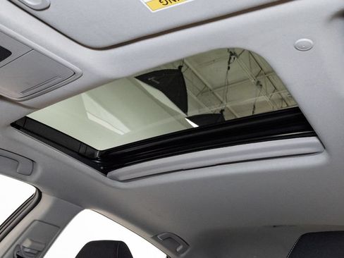 Used 2024 Honda Accord EX image 9
