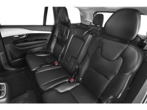 Used 2023 Volvo XC90 B6 Plus w/ Protection Package image 13