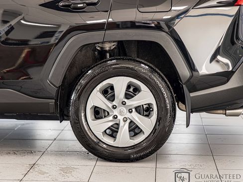 Used 2020 Toyota RAV4 LE w/ All Weather Liner Package AWD/4WD image 8
