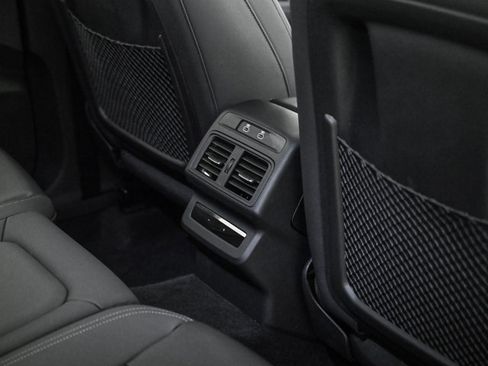 Certified 2025 Audi Q5 Premium w/ Premium Plus AWD/4WD image 18