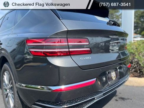 Used 2025 Genesis GV80 2.5T Standard AWD/4WD image 9