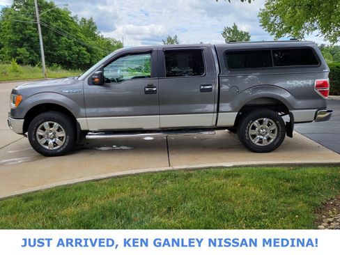 Used 2011 Ford F150 XLT w/ XLT Chrome Pkg AWD/4WD image 7