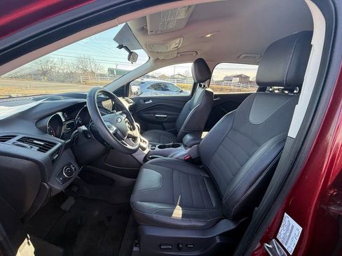 Used 2014 Ford Escape SE w/ SE Chrome Package image 11