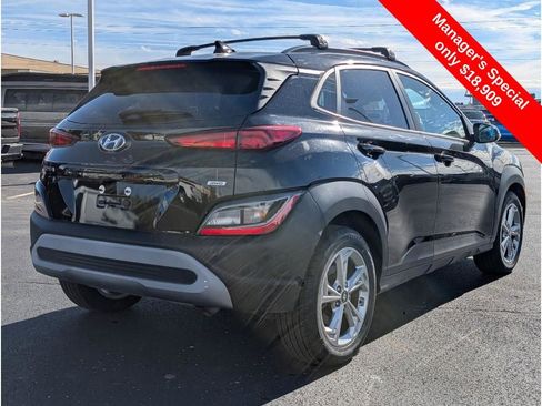 Used 2023 Hyundai Kona SEL w/ Convenience Package image 7