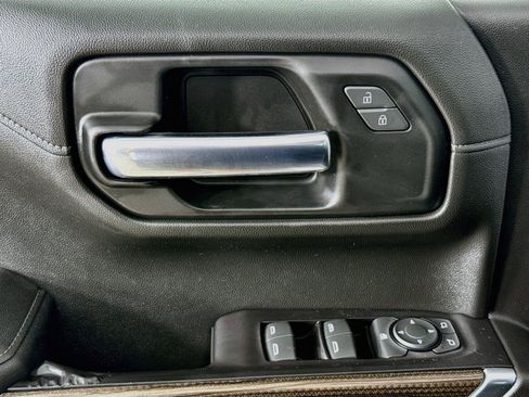 Used 2020 Chevrolet Silverado 1500 LT w/ All-Star Edition AWD/4WD image 18