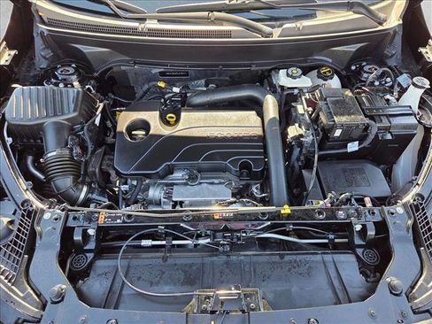 Used 2024 GMC Terrain SLE image 22