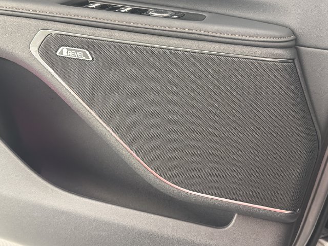 Used 2026 Lincoln Nautilus Reserve AWD/4WD image 19